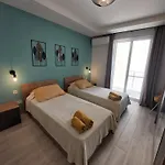 Apartament Modern 3bd With Spacious Balcony & Outside Furniture - Bay Marsalforn