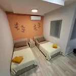 Modern 3bd With Spacious Balcony & Outside Furniture - Bay Appartement Marsalforn