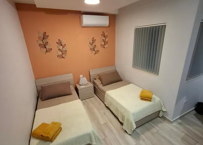 Modern 3bd With Spacious Balcony & Outside Furniture - Bay Apartment Marsalforn