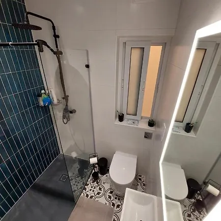 Modern 3bd With Spacious Balcony & Outside Furniture - Bay Διαμέρισμα