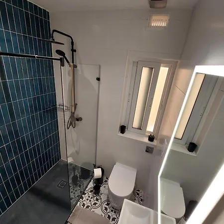 Modern 3bd With Spacious Balcony & Outside Furniture - Bay *