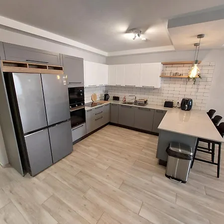 Modern 3bd With Spacious Balcony & Outside Furniture - Bay Apartment Marsalforn