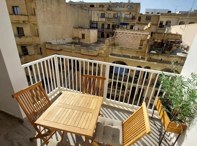 Apartament Modern 3bd With Spacious Balcony & Outside Furniture - Bay Marsalforn
