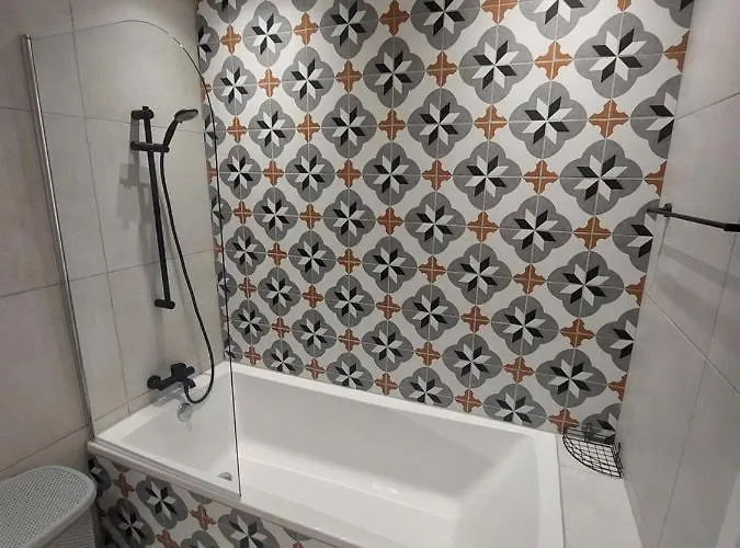 Modern 3bd With Spacious Balcony & Outside Furniture - Bay *