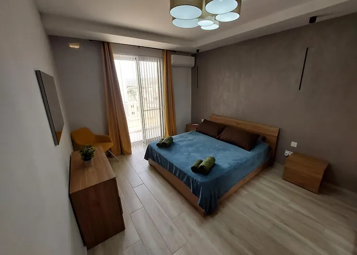 Modern 3bd With Spacious Balcony & Outside Furniture - Bay