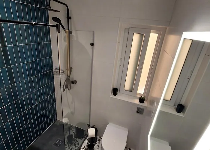 Modern 3bd With Spacious Balcony & Outside Furniture - Bay *